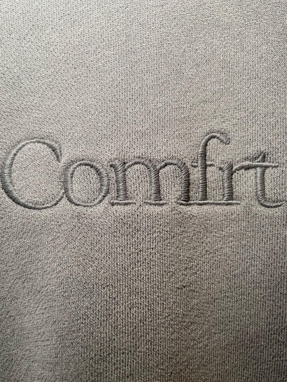 Comfrt Signature Crew in Steel Gray - Picture 3 of 6
